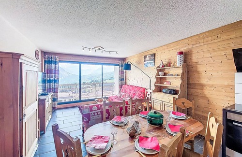 La Toussuire Apartment | Champ Bozon by Interhome
