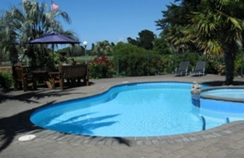 Gisborne Hotel | Champers Motor Lodge
