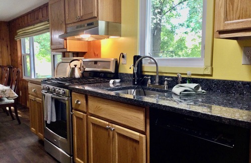 Alburg Cottage | Champlain Dream