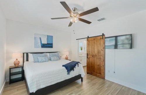 Bella Vista House | Chancla - Pet Friendly! Community Pool!