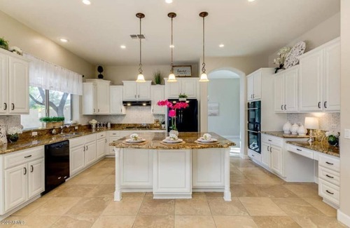Chandler House | Chandler Arizona Cozy 5 Bedroom Pool House