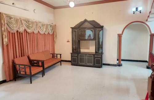 Tiruvannamalai House | Chandra Villa