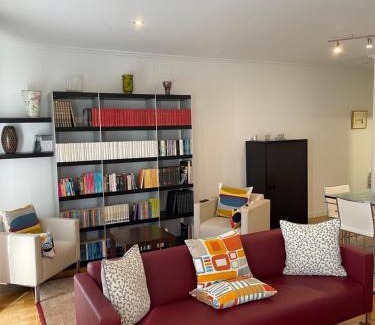 L'Antiga Esquerra de l'Eixample Apartment | Channing Apartment