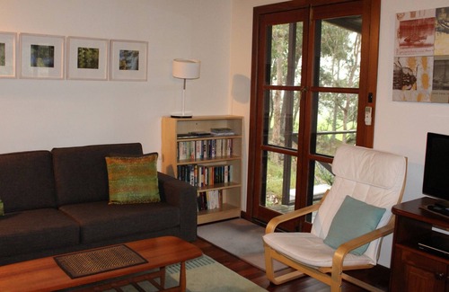 Chapman Hill Cottage | Chapman Hill Cottage Busselton self contained accommodation