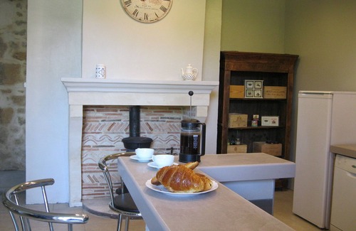 Sainte-Colombe-de-Duras House | Character 18C House with 12 x 6m private pool