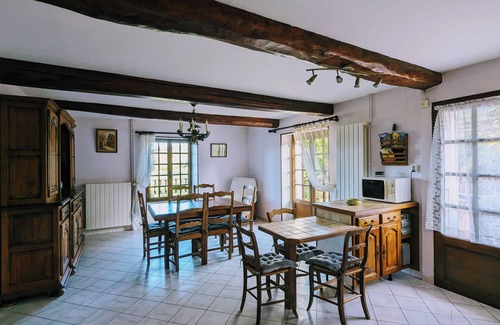 Ribiers House | Character house with terraces, garden, views and peaceful mountain setting