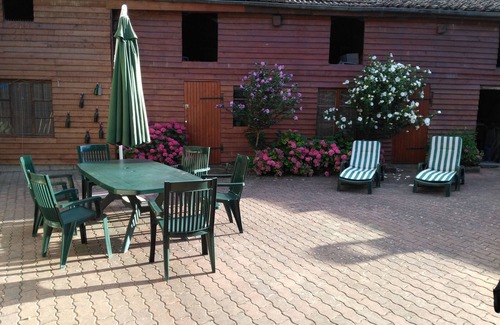 Brecy-Brieres House | Character house in Argonne for rent with family or friends.