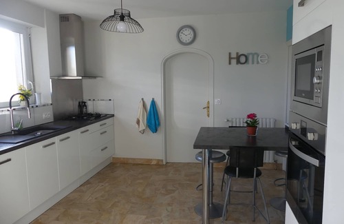 Cleder House | Character property 3km from the beach, covered swimming pool