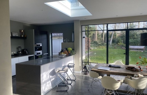 Hilversum Villa | Characteristic detached villa in Hilversum with very spacious garden.