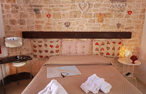 Conversano Other | Characteristic Double Room Elimene N.3