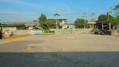 Ratchaburi Apartment | Charinsup Hotel
