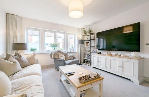 Petersfield House | Charles Street