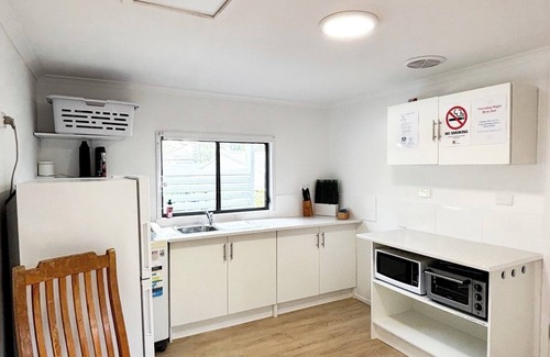 Charlestown Cabin | Charlestown Central Cosy 2 Bedrooms Unit