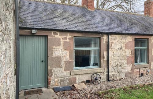 Montrose House | Charleton Farm Cottages