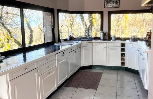 Saint-Jean-de-Laur House | Charm, comfort, breathtaking views under the stars