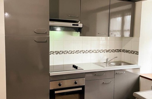 Saint-Lubin-en-Vergonnois Cottage | Charming house with garden, pets allowed, WiFi