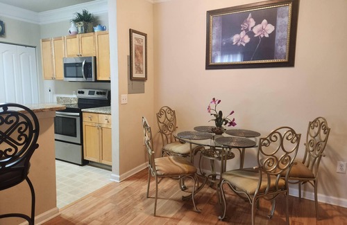 Florida Central Atlantic Coast Condo | Charm & location! 2BR condo 10min to Orlando's top parks.