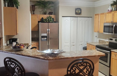 Florida Central Atlantic Coast Condo | Charm & location! 2BR condo 10min to Orlando's top parks.