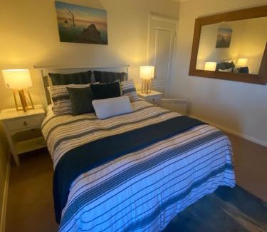 Lake Charm Bed & Breakfast | Charm Lodge