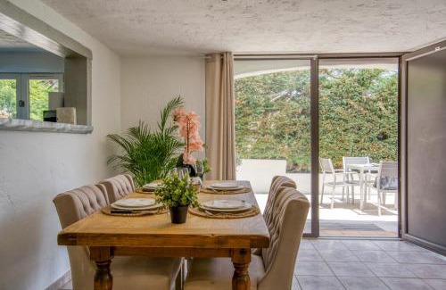 Carros Apartment | CHARMANT 2 PIECES DANS VILLA INDIVIDUELLE TERRASSES JARDIN