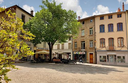 Neuville-sur-Saone Apartment | Charmant appartement au cœur de Neuville - Lyon à 20mn