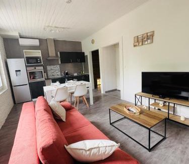 Soual Apartment | Charmant appartement rénové l Climatisé