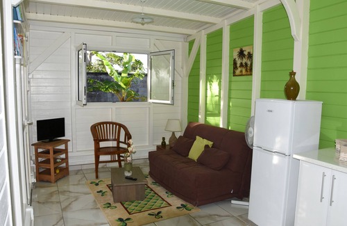 Lamentin House | CHARMANT BUNGALOW CONFORT 42m2