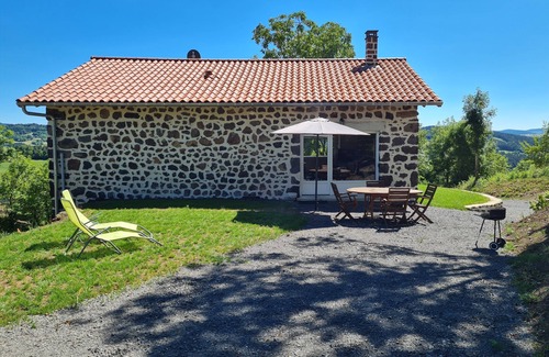 Arsac-en-Velay Cottage | Charmant Gite Neuf Avec Beau Panorama en Pleine Nature