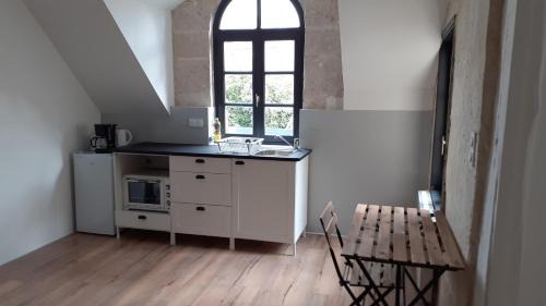 Montoire-sur-le-Loir Apartment | Charmant studio en plein centre de Montoire