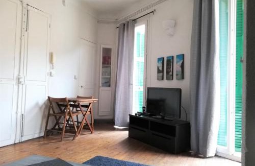 Villefranche-sur-Mer Apartment | Charmant studio climatisé centre Villefranche sur mer