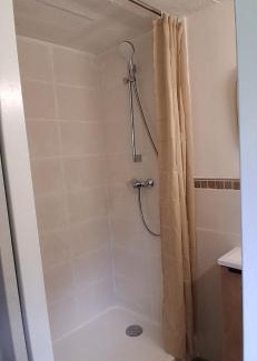 Roquefort-les-Pins Apartment | Charmant studio Van Gogh