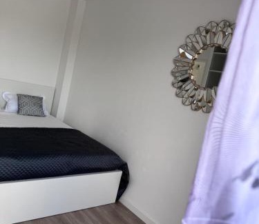 Maurepas Apartment | Charmant T2 avec parking privé