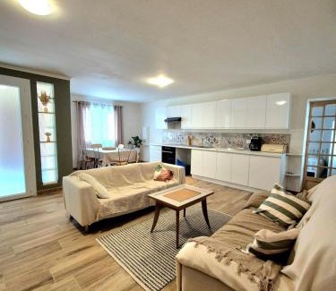 Saint-Hippolyte Apartment | Charmant T4 proche mer