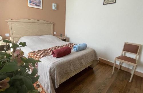 Gournay House | Charmante fermette avec jardin clos et étang privé, idéale pour découvrir le Berry - FR-1-591-622