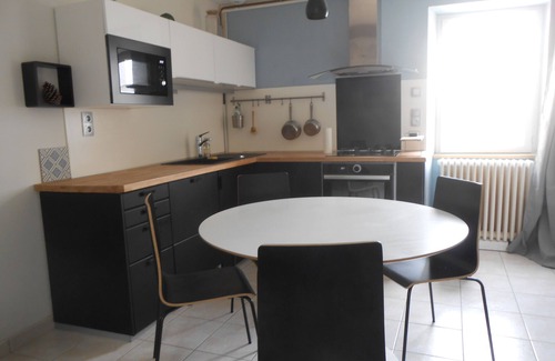 Plouharnel House | Charmante Maison en Pierres au Cœur du Vieux Village de Plouharnel