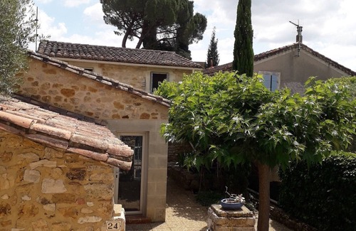 Euzet-les-Bains House | Charmante maisonnette rénovée proche Uzès Charming little house near Uzès