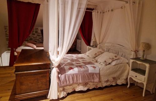 Freychenet House | Charmante petite grange - 5 Couchages