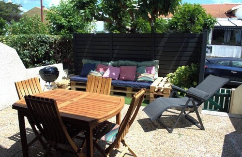 Mimizan-Plage House | Charmante Petite Maison 52m2 Avec Terrasse Aménagée 25 m2 et 1 Place de Parking