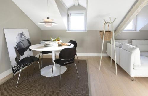 Ascona Apartment | Charmantes Altstadt-Bijou, 3 Minuten zu Seepromenade