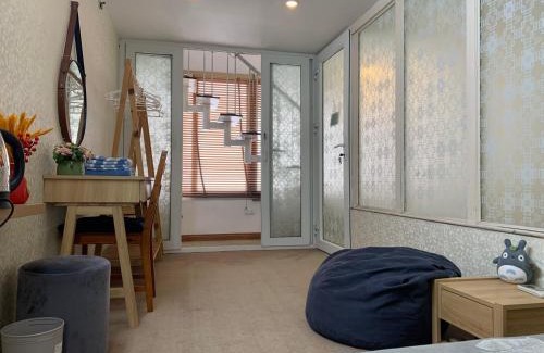 Hanoi Backpacker Quarter House | CharmCham house
