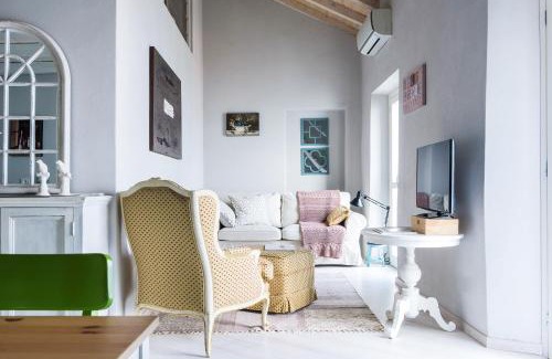 Moltrasio Apartment | Charme and Lake View - byMyHomeinComo