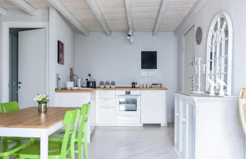 Moltrasio Apartment | Charme and Lake View - byMyHomeinComo