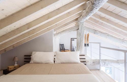 Moltrasio Apartment | Charme and Lake View - byMyHomeinComo