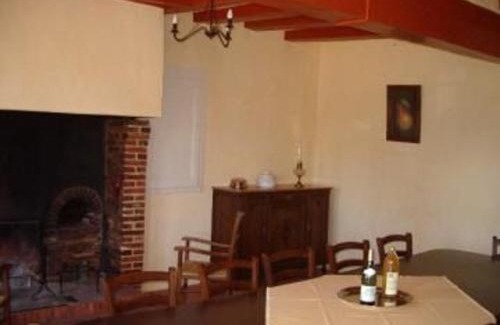 Berfay House | Charme du XVIIe avec grand terrain clos, dépendances restaurées, jardin, garage fermé et équipements divers - FR-1-410-157