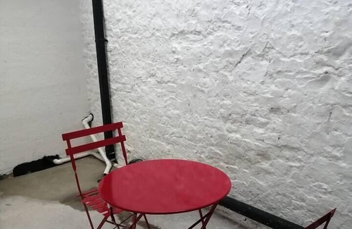 Cork Apartment | Charming 1-Bed Apartment in Cork