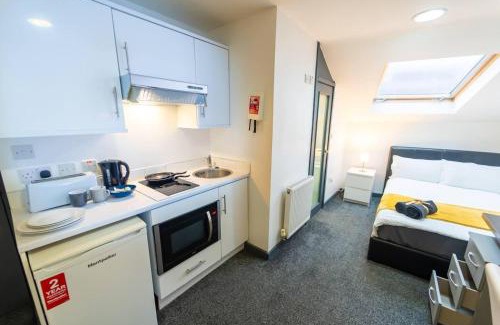 Selly Oak Apartment | Charming 1-Bed Studio in Birmingham
