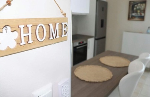 Markopoulon Apartment | Charming 1-bedroom apartment with pool in a cottage in Markopoulo