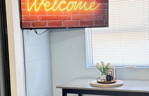 Lakeland Apartment | Charming 1-bedroom apartment with AC, WiFi in enchanting Lakeland