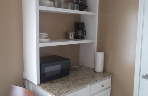 East Side Apartment | Charming 1-bedroom apartment with Wi-Fi and AC in beautiful Atlanta