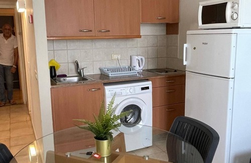 Haifa Apartment | Charming 1-bedroom apartment in terrific Haifa with WiFi, AC